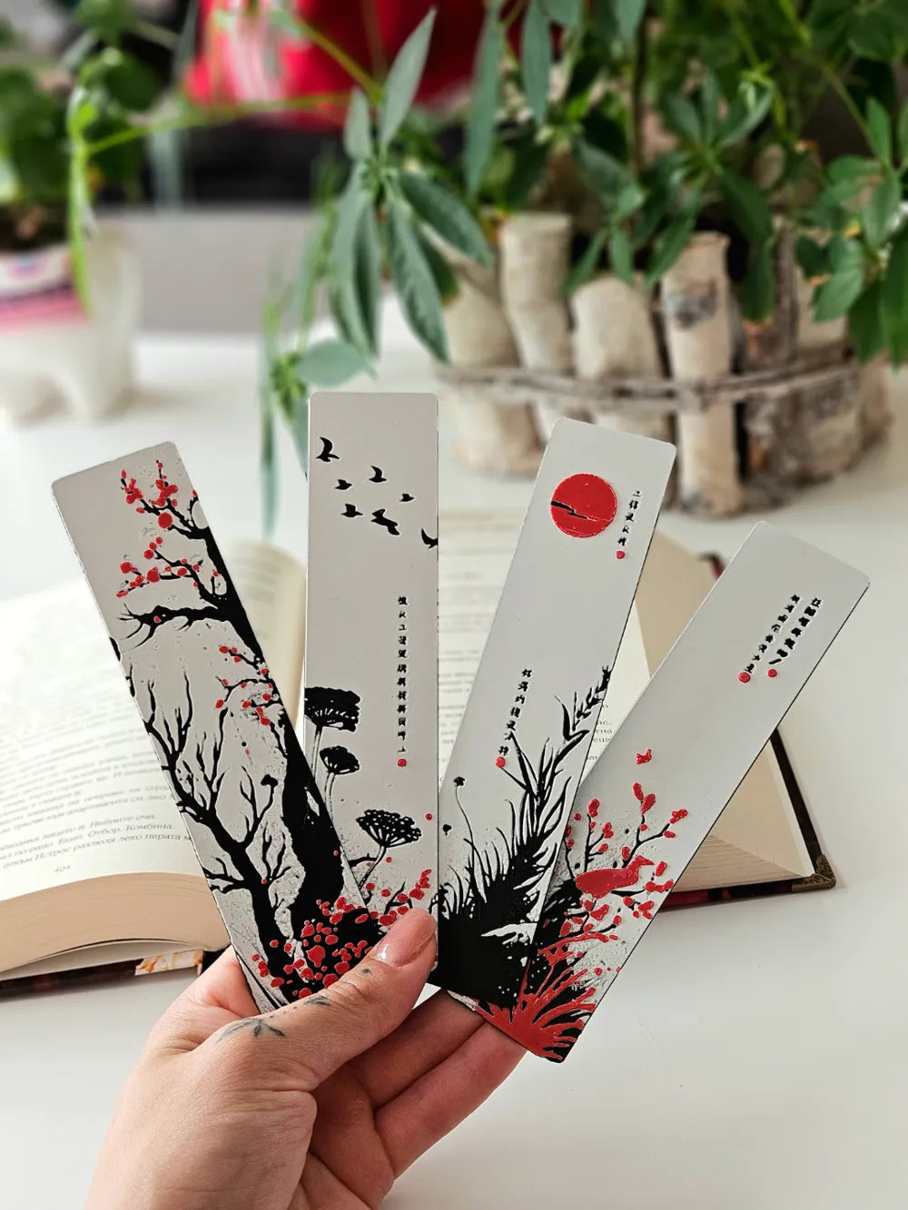 Red Blossom (2) - Bookmarks Set